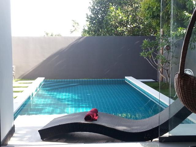 וילה Rocking Chair Pool 'צ'אוונג ביץ
